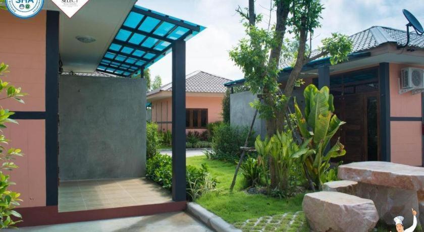 Baan Home Resort Kalasin Eksteriør billede